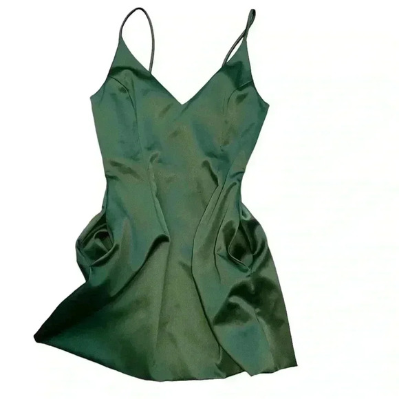 OOTD FASHION EMERALD GREEN MINI DRESS WITH POCKETS GREAT QUALITY DOUBLE LINNED - Picture 2 of 11